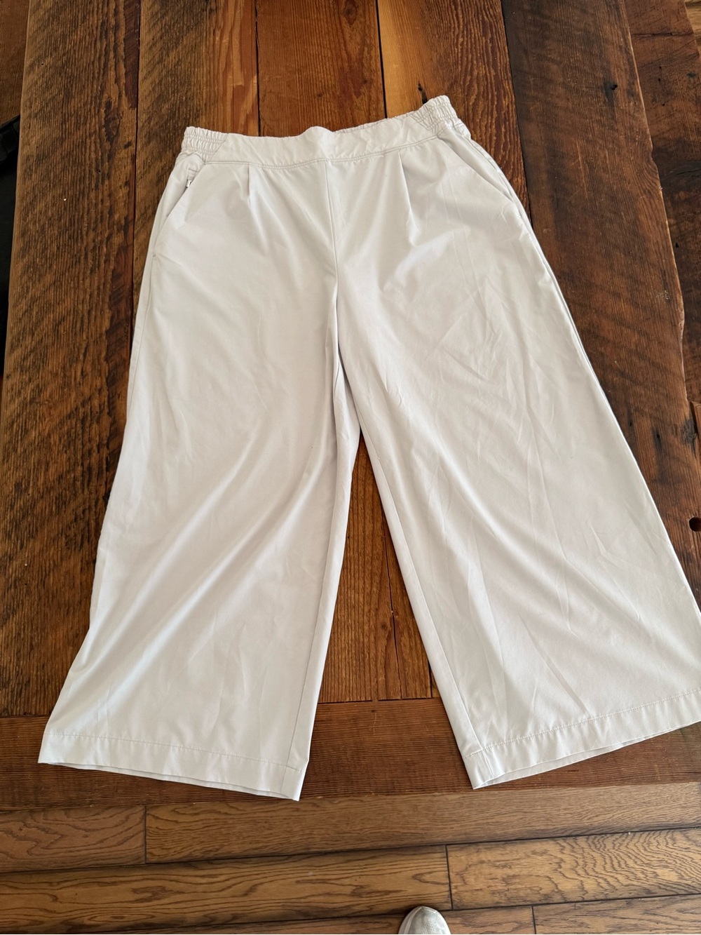 Athleta Brooklyn Wide-Leg Cropped Pant